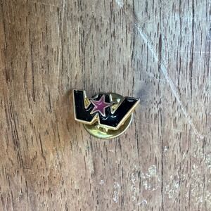 Western Star Gold Tone‎ Enamel Trucker Lapel Hat Pin Brooch